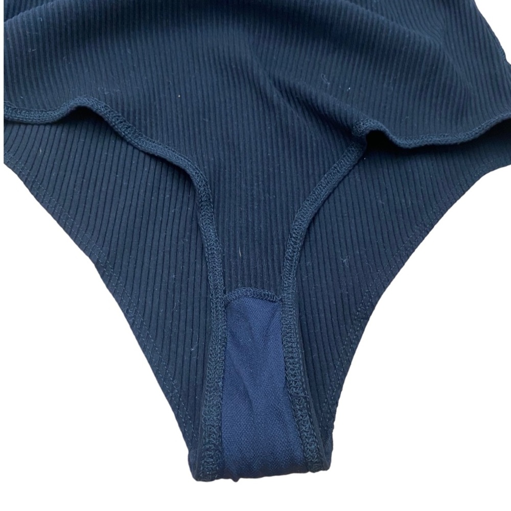 Reformation Hampton Ribbed Bodysuit Ruffle Strap - Picture 5 of 12